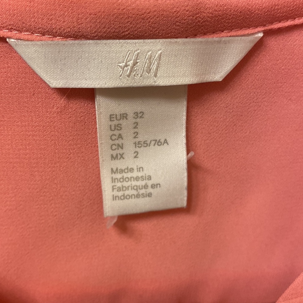 Pink H&M blouse - Picture 3 of 3